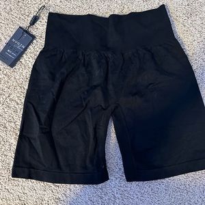 nvgtn black biker shorts